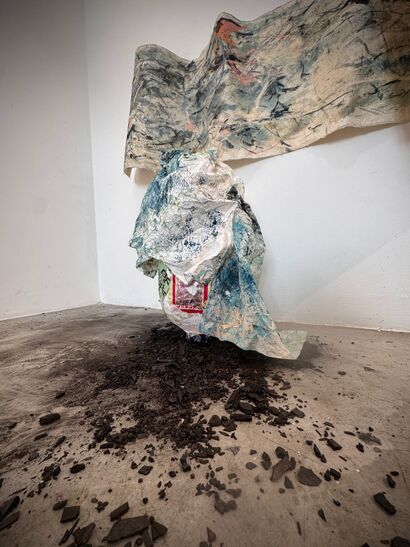 Funeral Lantern  - a Sculpture & Installation Artowrk by Artist Name - Jaee Tee